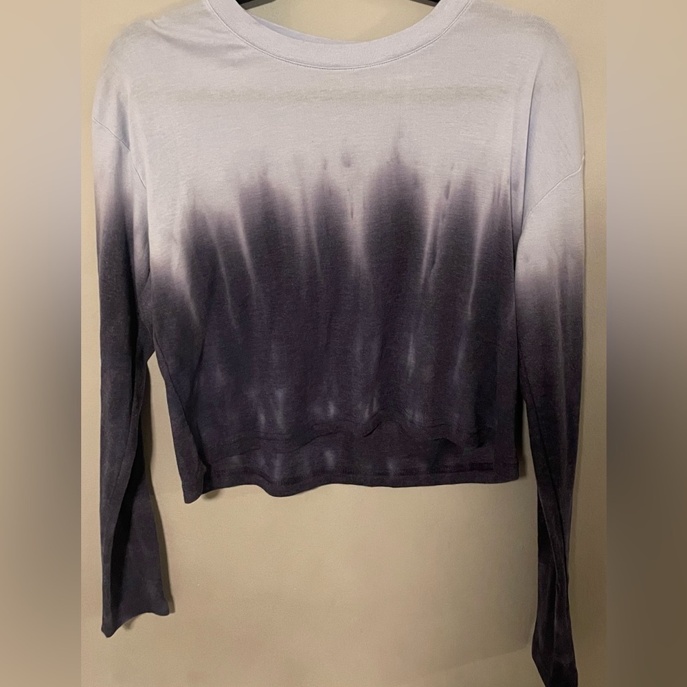 Me to We Ombré Long Sleeve in Small
